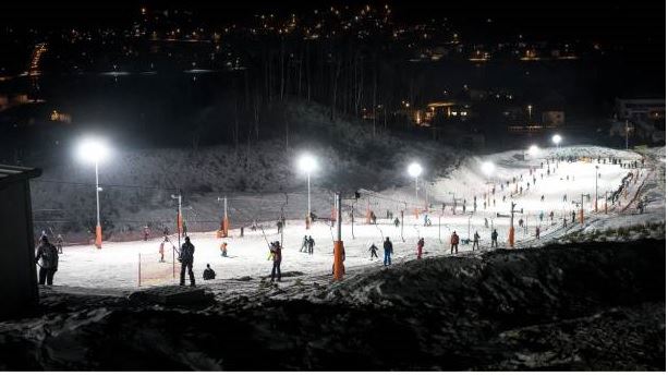 OŚRODEK NARCIARSKI KURZA GÓRA NA WARMII I MAZURACH