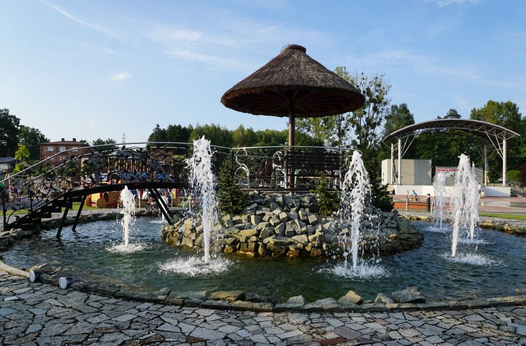 SŁONECZNA WYSPA Z PLACEM ZABAW W MARKLOWICACH